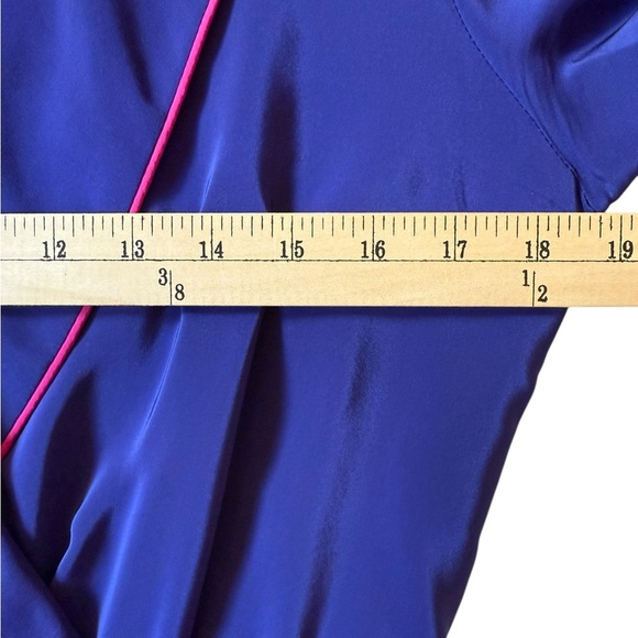Amanda Uprichard 100% Silk Collared Long Sleeve Elastic Waist Knee Length Medium - Picture 8 of 9